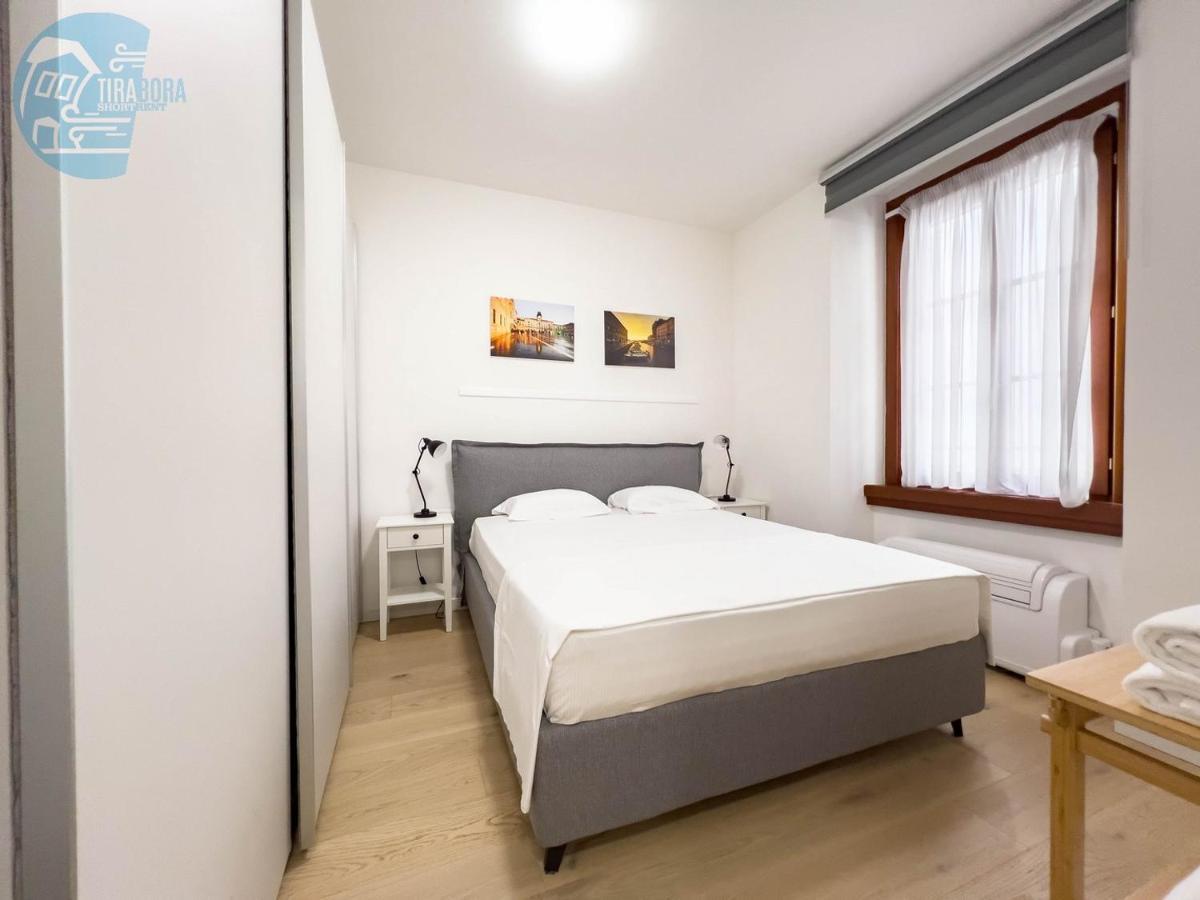 Piazza Della Borsa 3C Tirabora Short Rent Apartment Trieste Ngoại thất bức ảnh