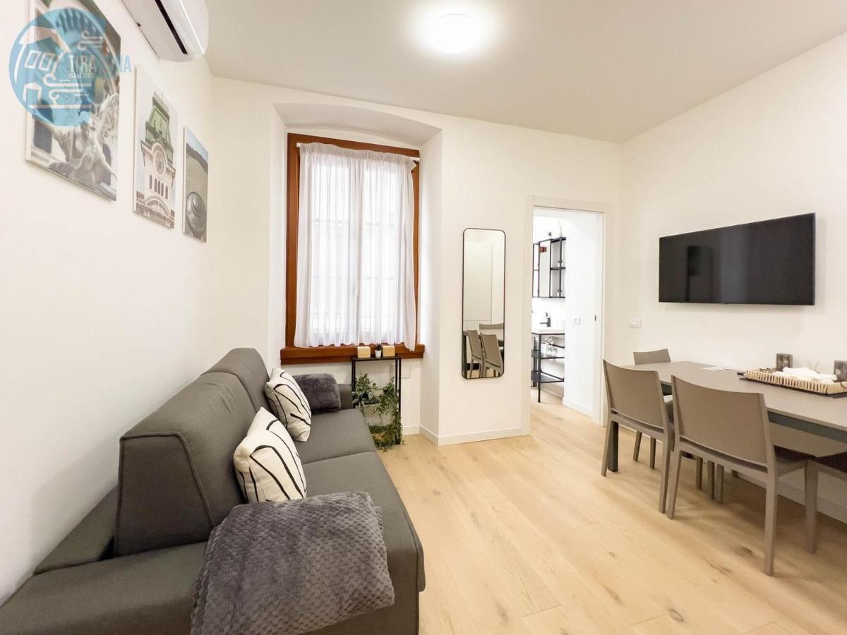 Piazza Della Borsa 3C Tirabora Short Rent Apartment Trieste Ngoại thất bức ảnh